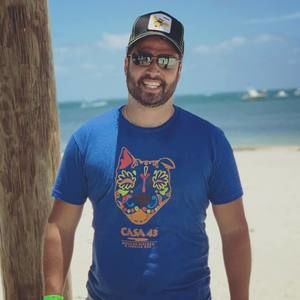 Meet your Posher, Elvis